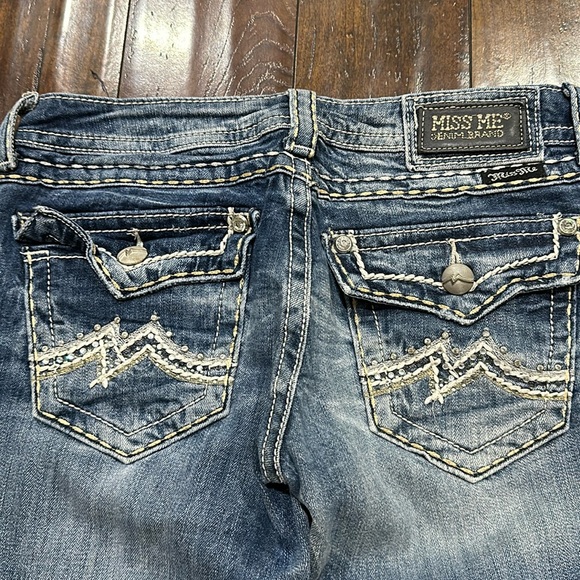 Miss Me -Rhinestone Boot Jean - Picture 2 of 8